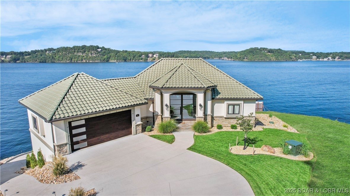 Lake Ozark, Missouri, 65049, United States, ,5 BathroomsBathrooms,Residential,Active,1734496