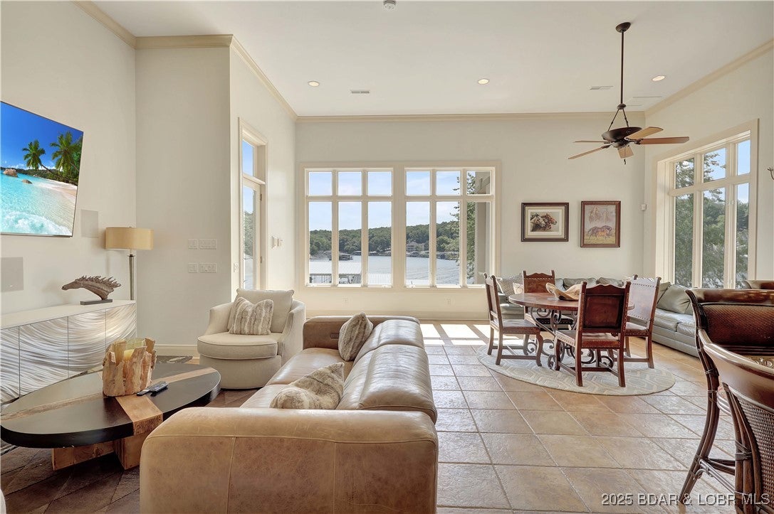 Porto Cima, Missouri, 65079, United States, 7 Bedrooms Bedrooms, ,7 BathroomsBathrooms,Residential,Active,1922532