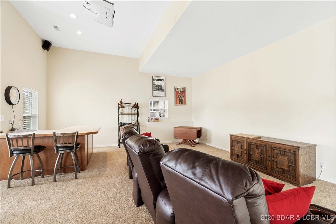 Camdenton, Missouri, 65020, United States, 4 Bedrooms Bedrooms, ,4 BathroomsBathrooms,Residential,Active,1936451