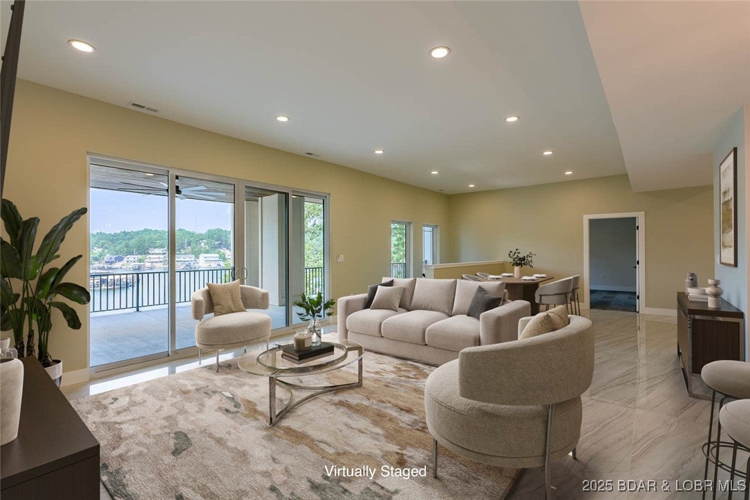 Sunrise Beach, Missouri, 65079, United States, 6 Bedrooms Bedrooms, ,7 BathroomsBathrooms,Residential,Active,1968091