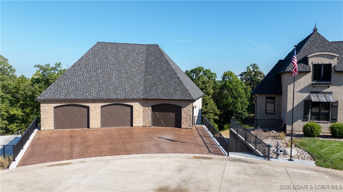 Osage Beach, Missouri, 65065, United States, 8 Bedrooms Bedrooms, ,8 BathroomsBathrooms,Residential,Active,2012239