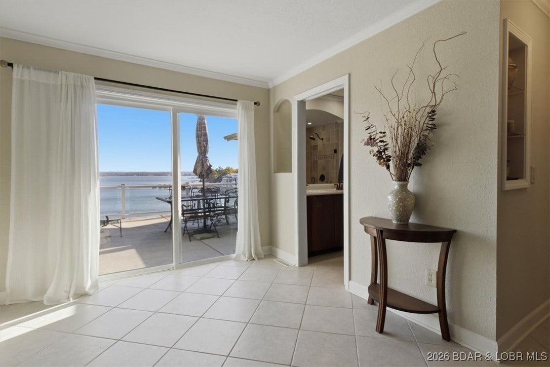 Osage Beach, Missouri, 65065, United States, 5 Bedrooms Bedrooms, ,3 BathroomsBathrooms,Residential,Active,2008728