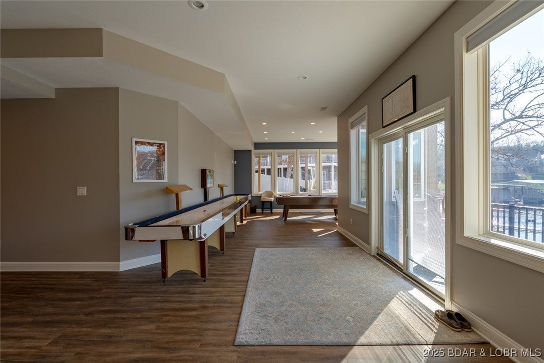 Sunrise Beach, Missouri, 65079, United States, 5 Bedrooms Bedrooms, ,7 BathroomsBathrooms,Residential,Active,2007238