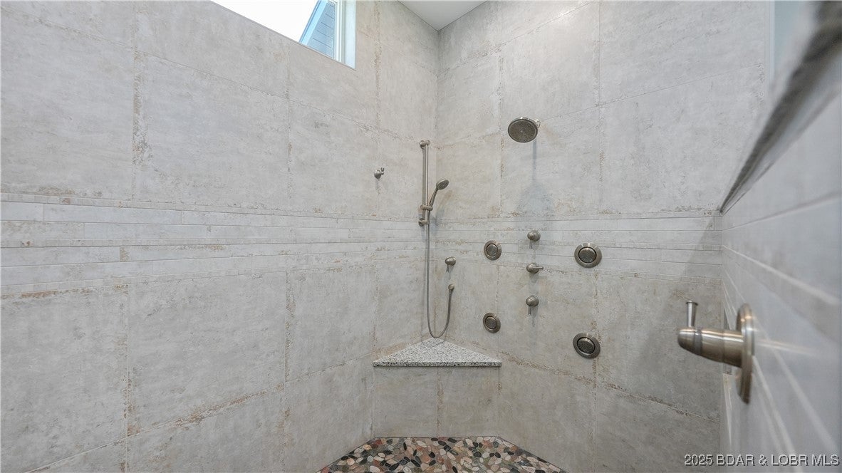 Sunrise Beach, Missouri, 65079, United States, 8 Bedrooms Bedrooms, ,10 BathroomsBathrooms,Residential,Active,1964490