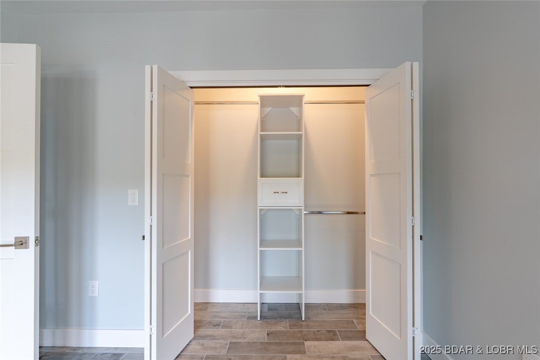 Climax Springs, Missouri, 65324, United States, 5 Bedrooms Bedrooms, ,5 BathroomsBathrooms,Residential,Active,1988443