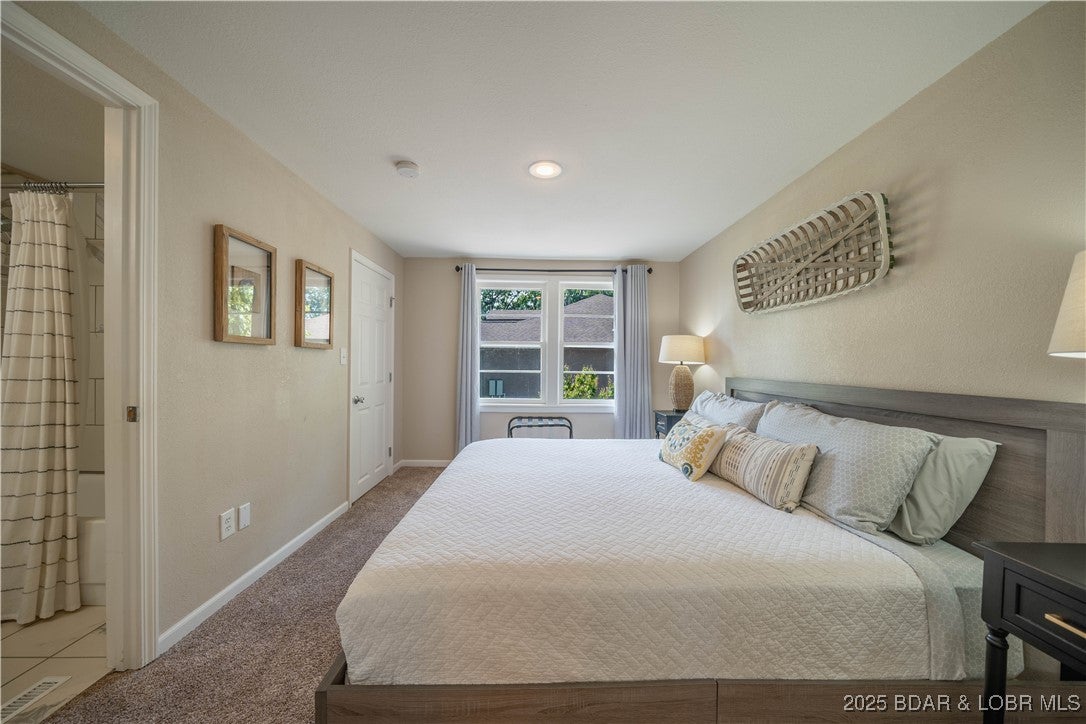 Sunrise Beach, Missouri, 65079, United States, 9 Bedrooms Bedrooms, ,7 BathroomsBathrooms,Residential,Active,1898212