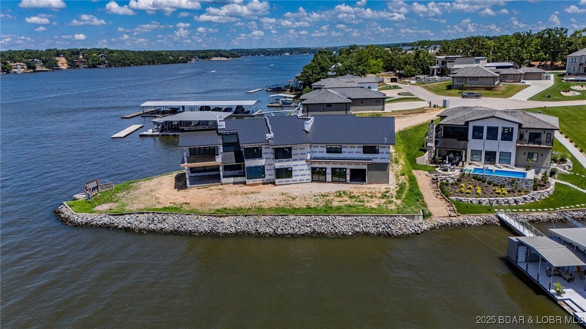Osage Beach, Missouri, 65065, United States, ,10 BathroomsBathrooms,Residential,Active,1711561