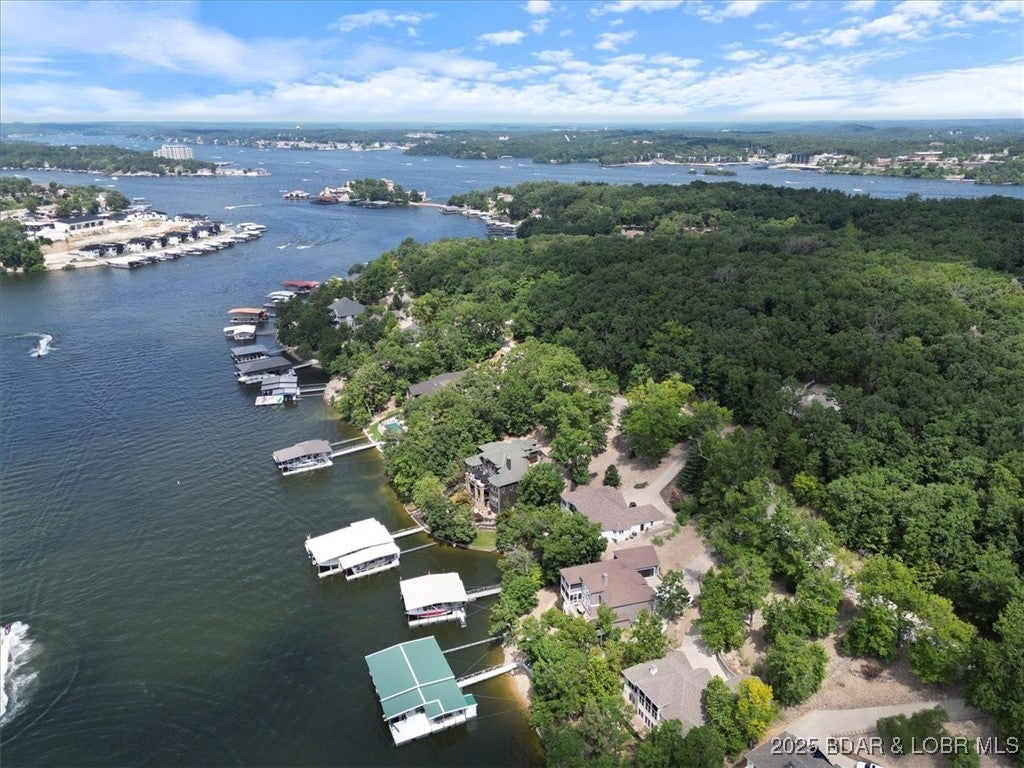 Sunrise Beach, Missouri, 65079, United States, 7 Bedrooms Bedrooms, ,6 BathroomsBathrooms,Residential,Active,1903216