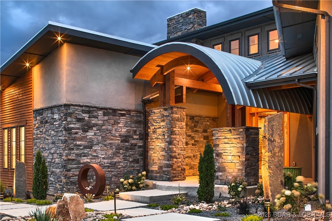 Camdenton, Missouri, 65020, United States, 3 Bedrooms Bedrooms, ,5 BathroomsBathrooms,Residential,Active,2007208