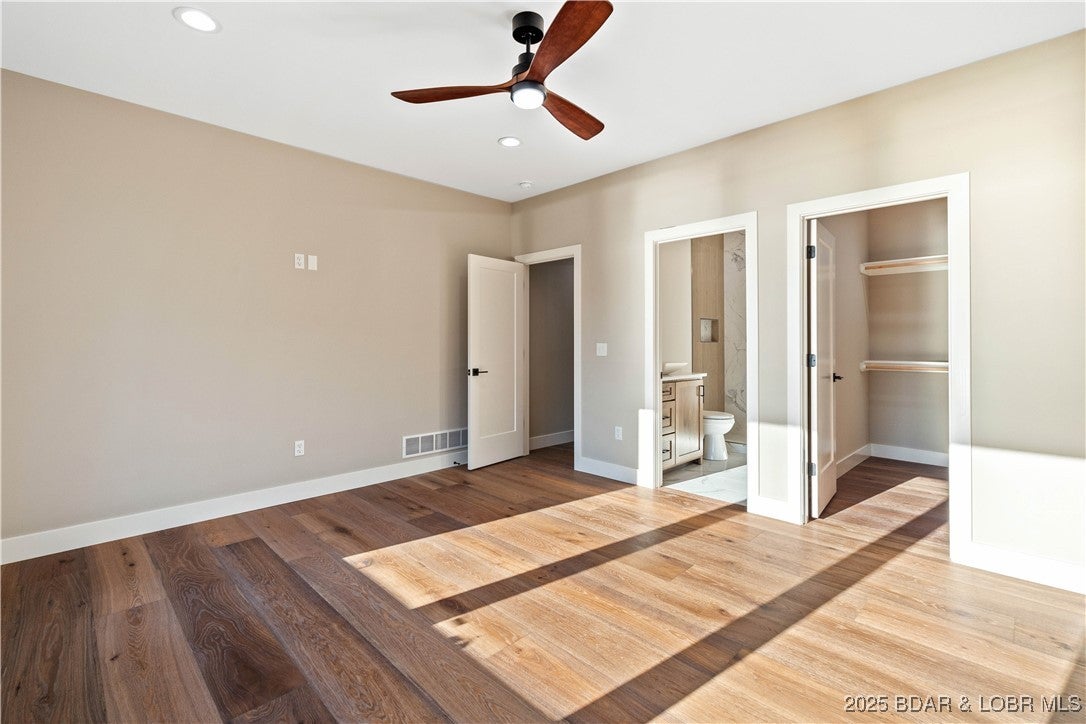 Osage Beach, Missouri, 65065, United States, 6 Bedrooms Bedrooms, ,6 BathroomsBathrooms,Residential,Active,1922661