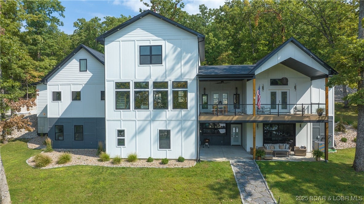 Porto Cima, Missouri, 65079, United States, 6 Bedrooms Bedrooms, ,6 BathroomsBathrooms,Residential,Active,1894189