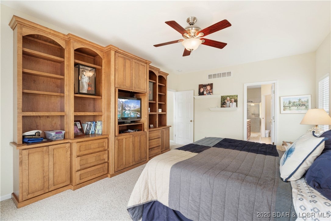 Camdenton, Missouri, 65020, United States, 4 Bedrooms Bedrooms, ,4 BathroomsBathrooms,Residential,Active,1936451