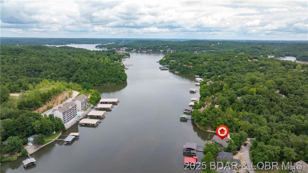 Camdenton, Missouri, 65020, United States, 7 Bedrooms Bedrooms, ,6 BathroomsBathrooms,Residential,Active,1876843