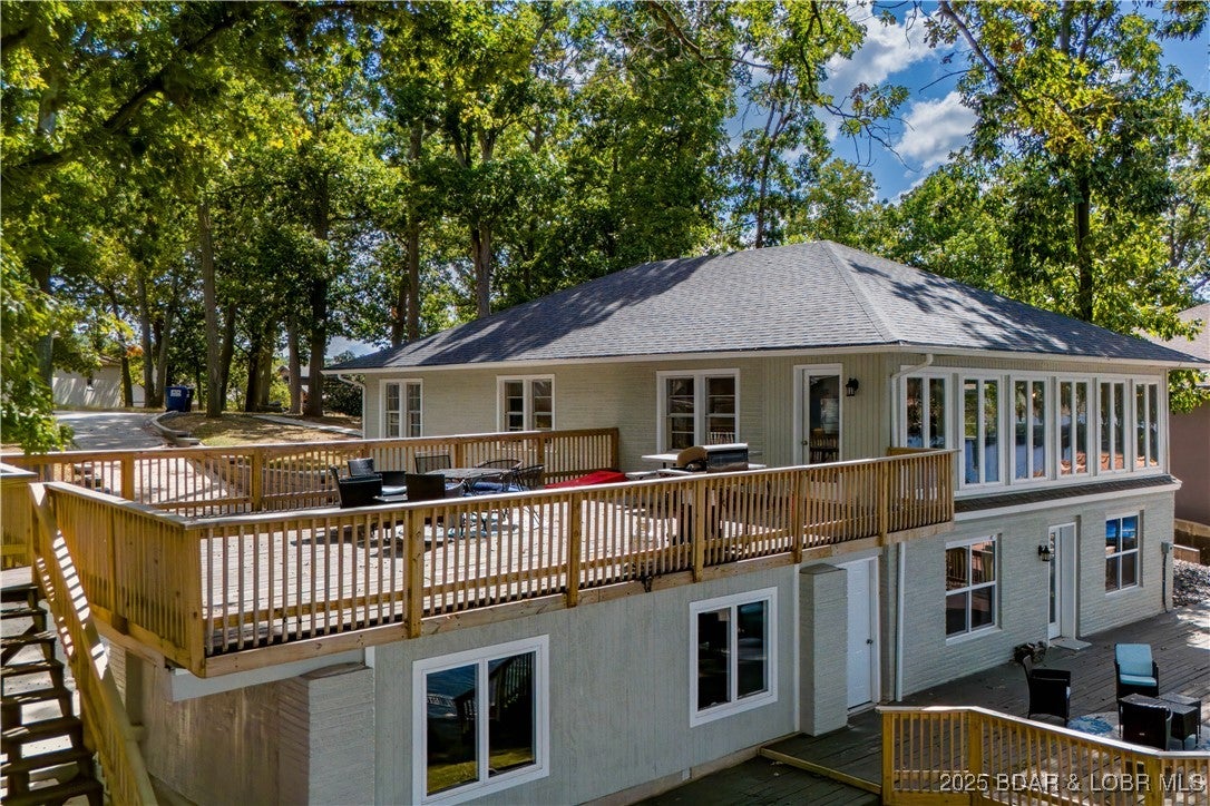 Sunrise Beach, Missouri, 65079, United States, 9 Bedrooms Bedrooms, ,7 BathroomsBathrooms,Residential,Active,1898212