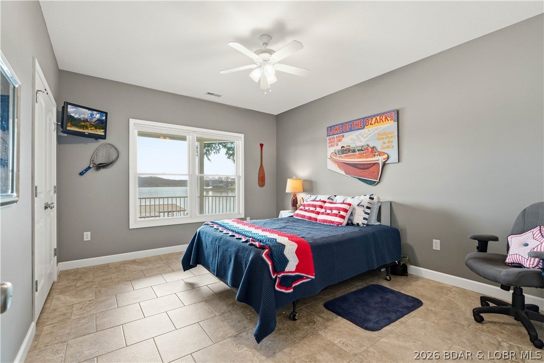 Gravois Mills, Missouri, 65037, United States, 5 Bedrooms Bedrooms, ,3 BathroomsBathrooms,Residential,Active,2032925