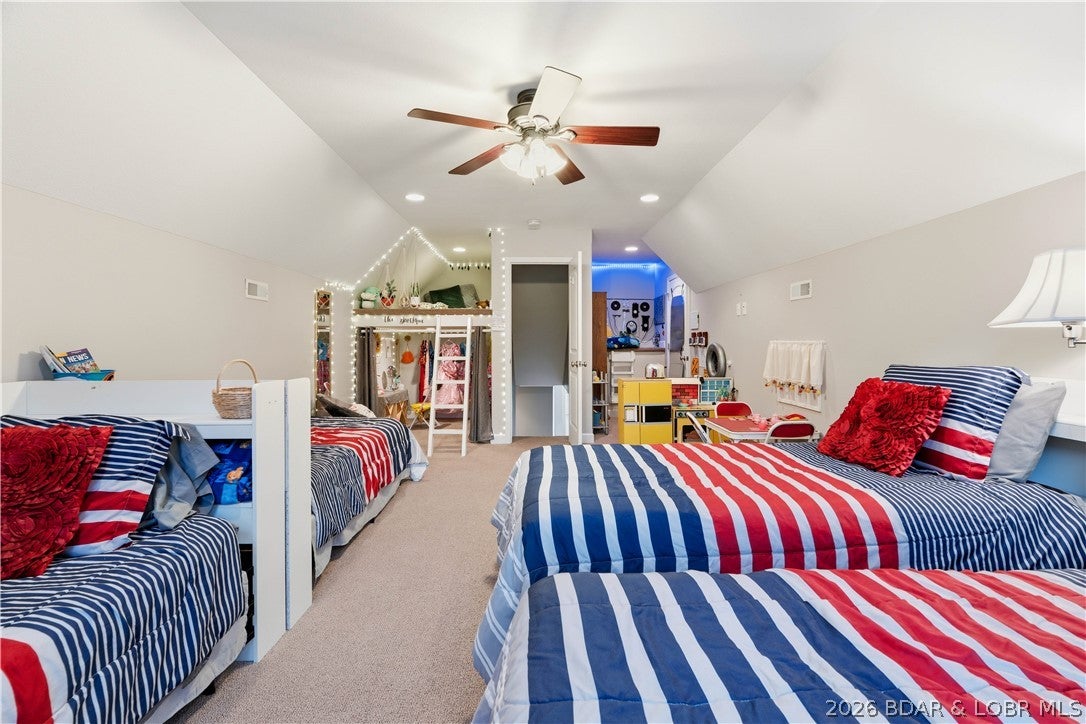 Gravois Mills, Missouri, 65037, United States, 5 Bedrooms Bedrooms, ,3 BathroomsBathrooms,Residential,Active,2032925