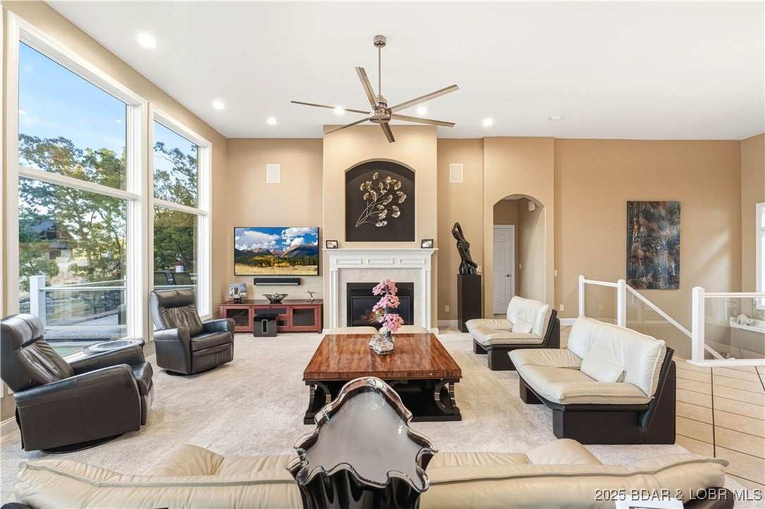 Porto Cima, Missouri, 65079, United States, 5 Bedrooms Bedrooms, ,4 BathroomsBathrooms,Residential,Active,1973370