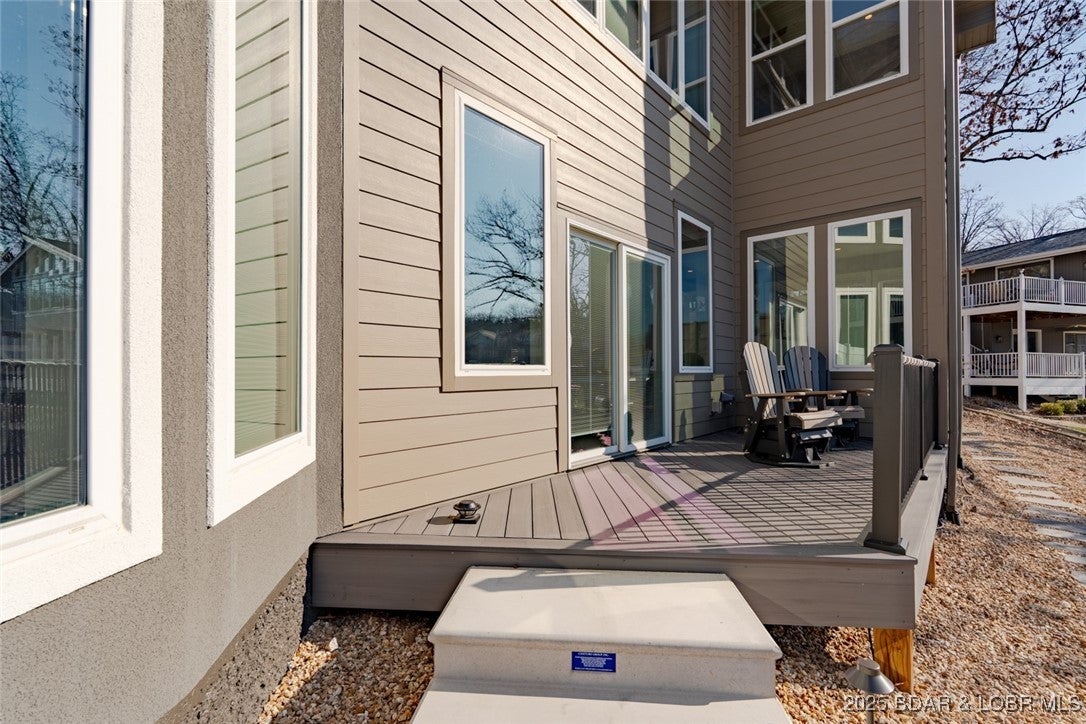 Sunrise Beach, Missouri, 65079, United States, 5 Bedrooms Bedrooms, ,7 BathroomsBathrooms,Residential,Active,2007238