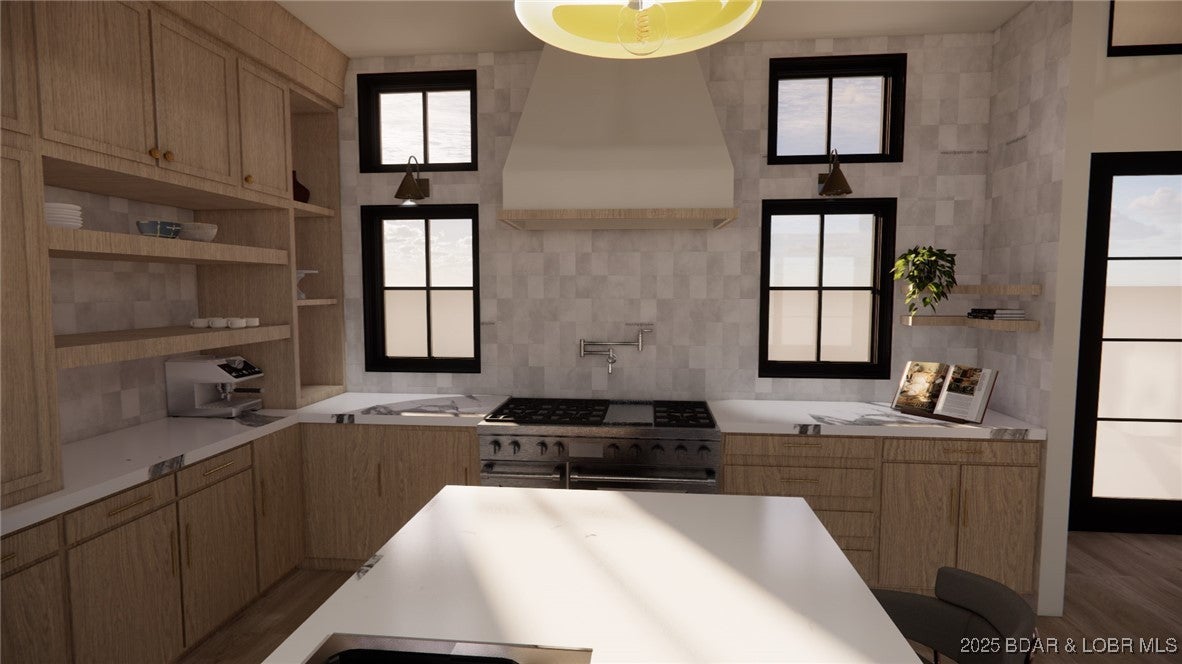 Osage Beach, Missouri, 65065, United States, 4 Bedrooms Bedrooms, ,5 BathroomsBathrooms,Residential,Active,1985585