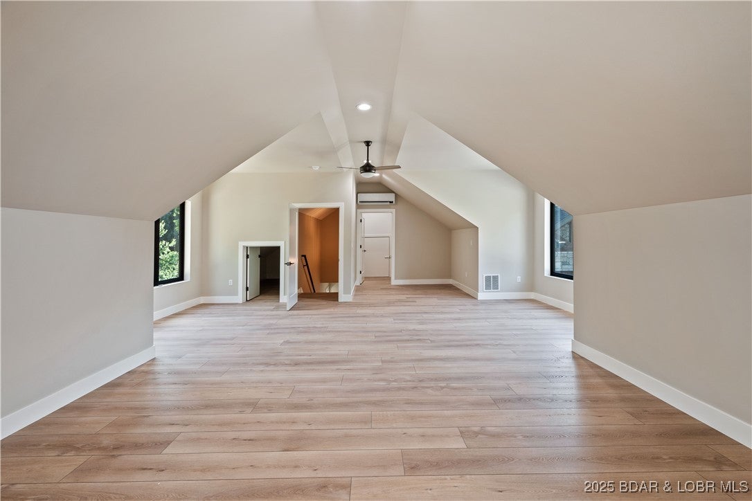 Osage Beach, Missouri, 65065, United States, 6 Bedrooms Bedrooms, ,6 BathroomsBathrooms,Residential,Active,1922661