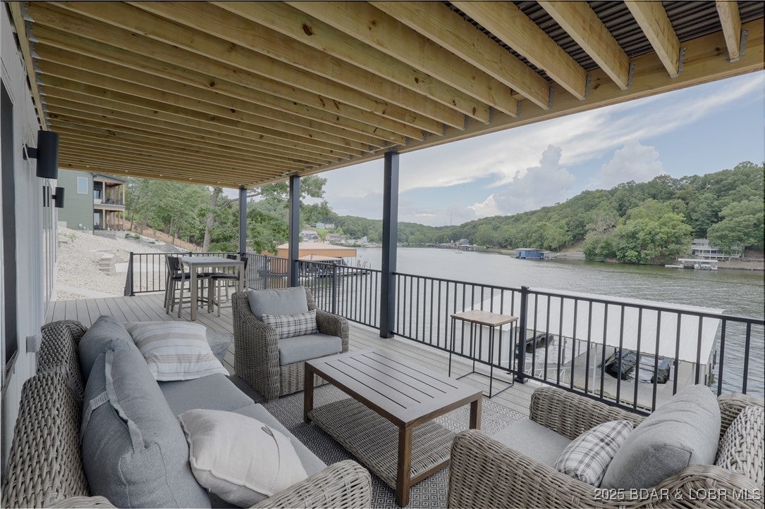 Sunrise Beach, Missouri, 65079, United States, 4 Bedrooms Bedrooms, ,4 BathroomsBathrooms,Residential,Active,1929412