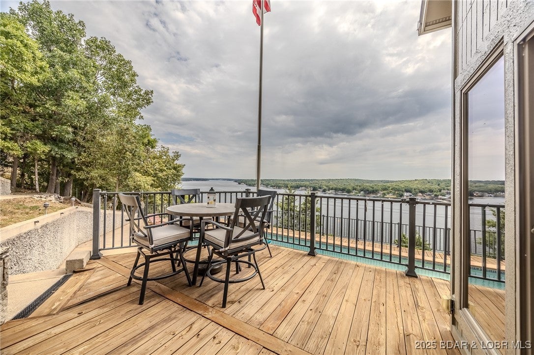 Sunrise Beach, Missouri, 65079, United States, 3 Bedrooms Bedrooms, ,3 BathroomsBathrooms,Residential,Active,1934766