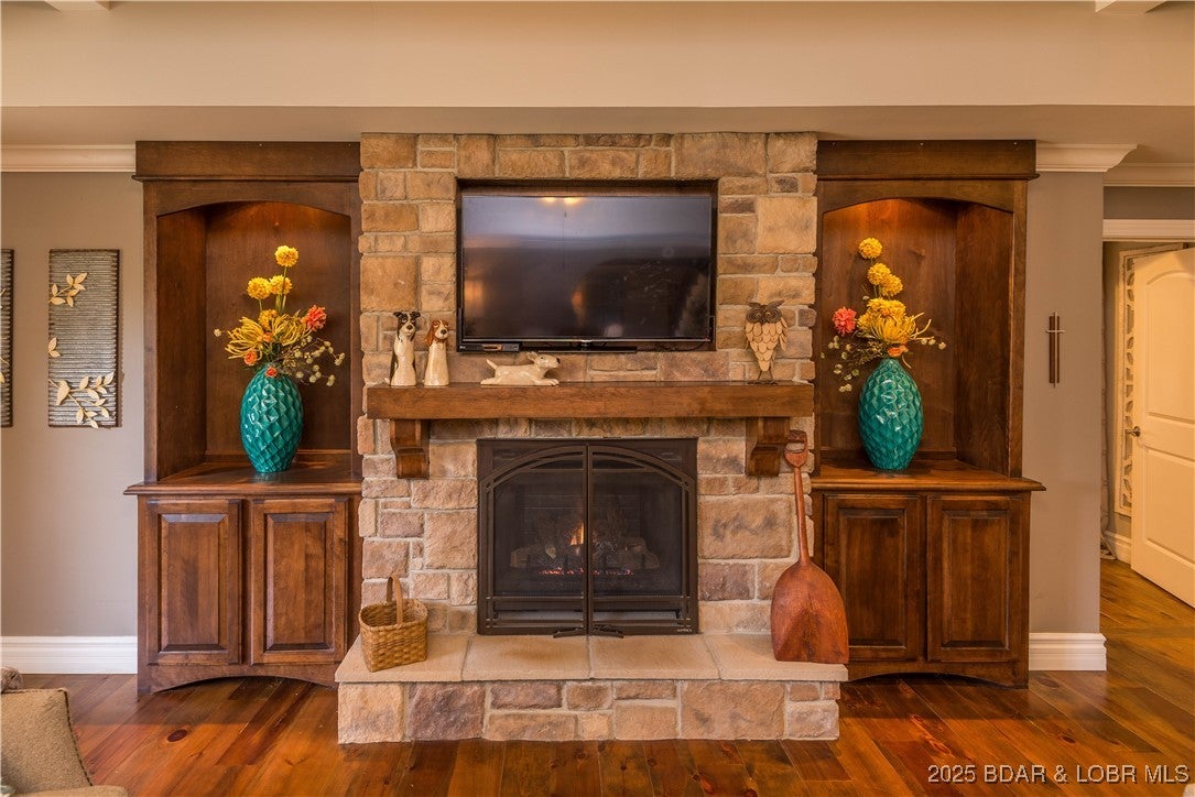 Jefferson City, Missouri, 65109, United States, 4 Bedrooms Bedrooms, ,4 BathroomsBathrooms,Residential,Active,1990045