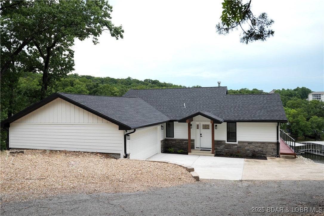 Osage Beach, Missouri, 65065, United States, 4 Bedrooms Bedrooms, ,4 BathroomsBathrooms,Residential,Active,1946330