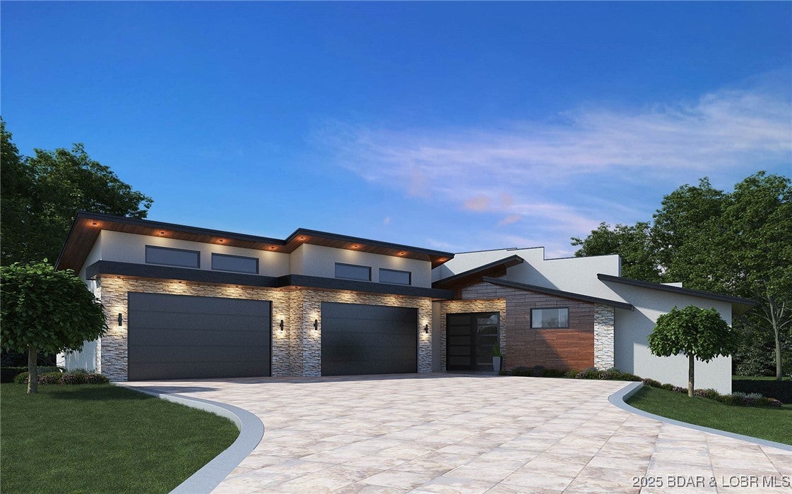 Osage Beach, Missouri, 65065, United States, 8 Bedrooms Bedrooms, ,10 BathroomsBathrooms,Residential,Active,2008279