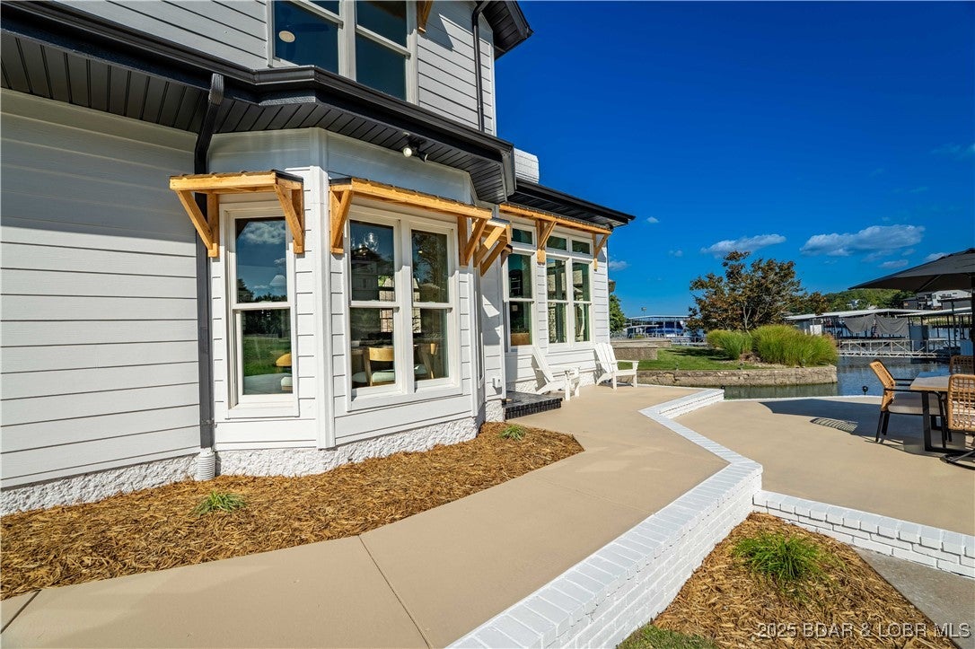 Osage Beach, Missouri, 65065, United States, 6 Bedrooms Bedrooms, ,4 BathroomsBathrooms,Residential,Active,1952762