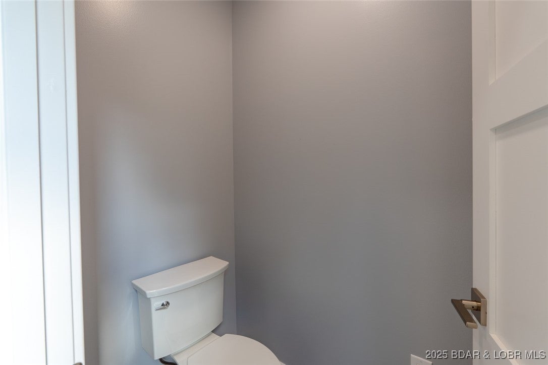 Climax Springs, Missouri, 65324, United States, 5 Bedrooms Bedrooms, ,5 BathroomsBathrooms,Residential,Active,1988443