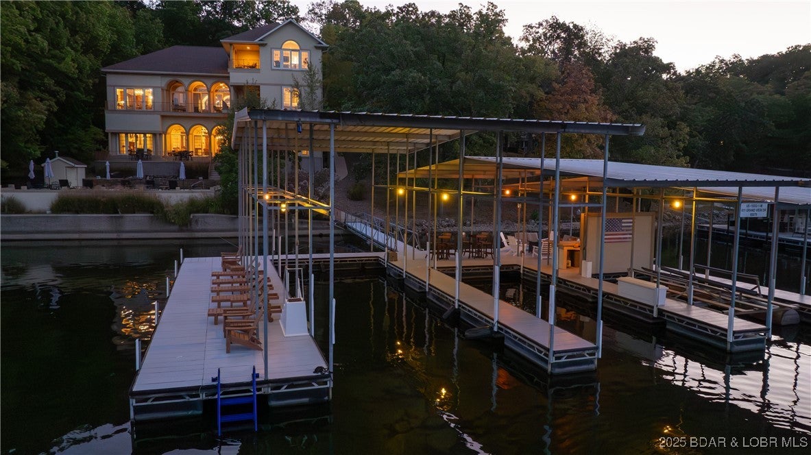 Sunrise Beach, Missouri, 65079, United States, ,7 BathroomsBathrooms,Residential,Active,1748281