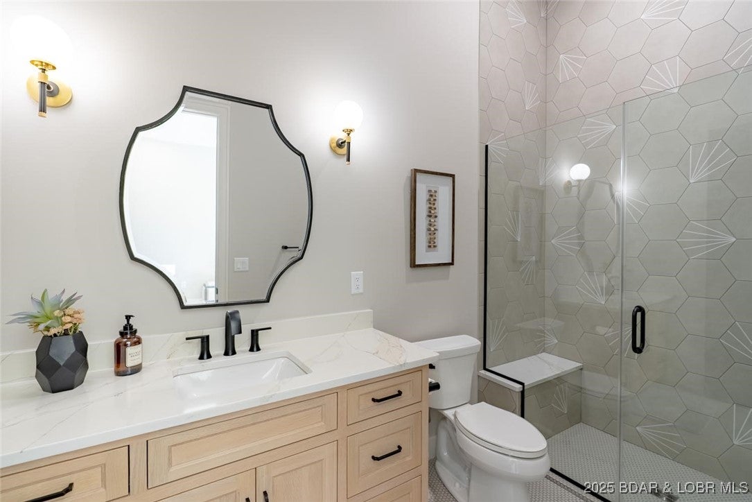 Sunrise Beach, Missouri, 65079, United States, 5 Bedrooms Bedrooms, ,7 BathroomsBathrooms,Residential,Active,1961963