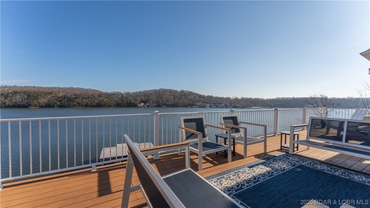 Roach, Missouri, 65787, United States, 8 Bedrooms Bedrooms, ,5 BathroomsBathrooms,Residential,Active,2007100