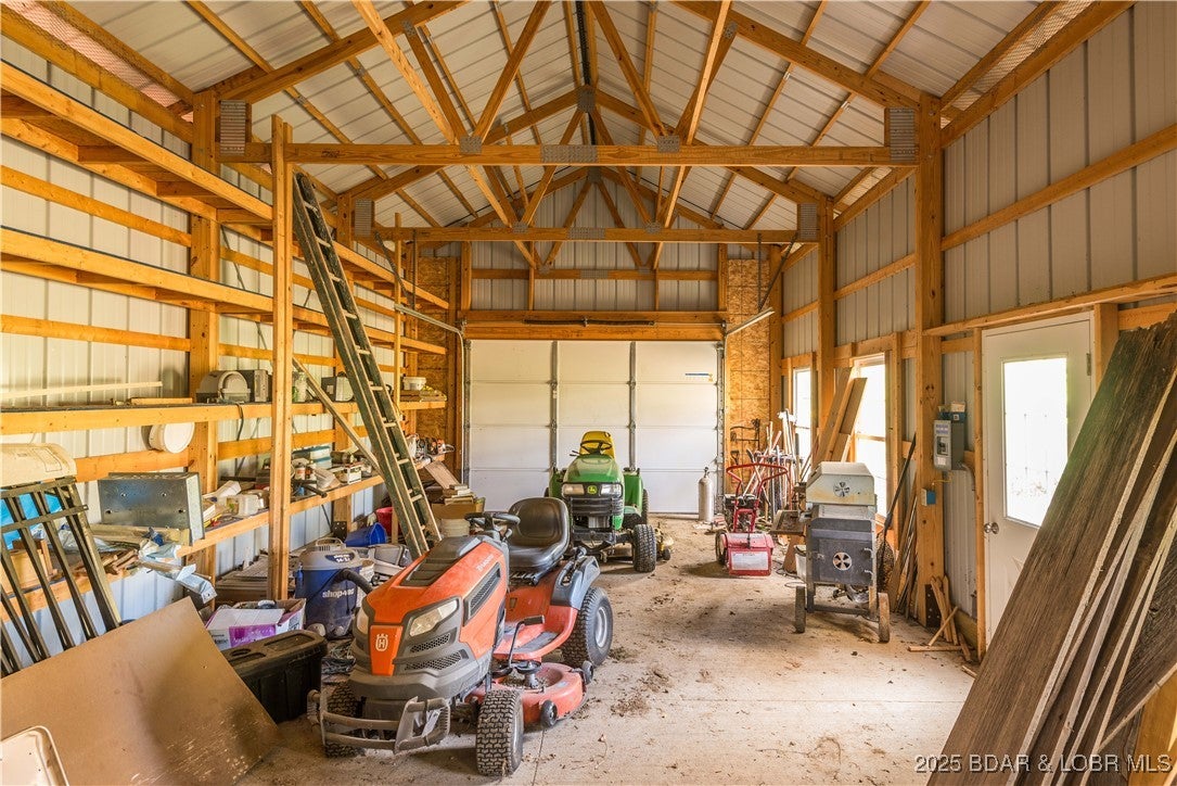 Jefferson City, Missouri, 65109, United States, 4 Bedrooms Bedrooms, ,4 BathroomsBathrooms,Residential,Active,1990045