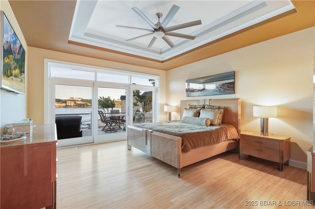 Porto Cima, Missouri, 65079, United States, 5 Bedrooms Bedrooms, ,4 BathroomsBathrooms,Residential,Active,1973370