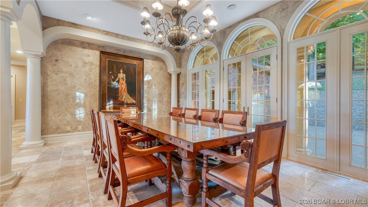 Sunrise Beach, Missouri, 65079, United States, 6 Bedrooms Bedrooms, ,7 BathroomsBathrooms,Residential,Pending,2009370