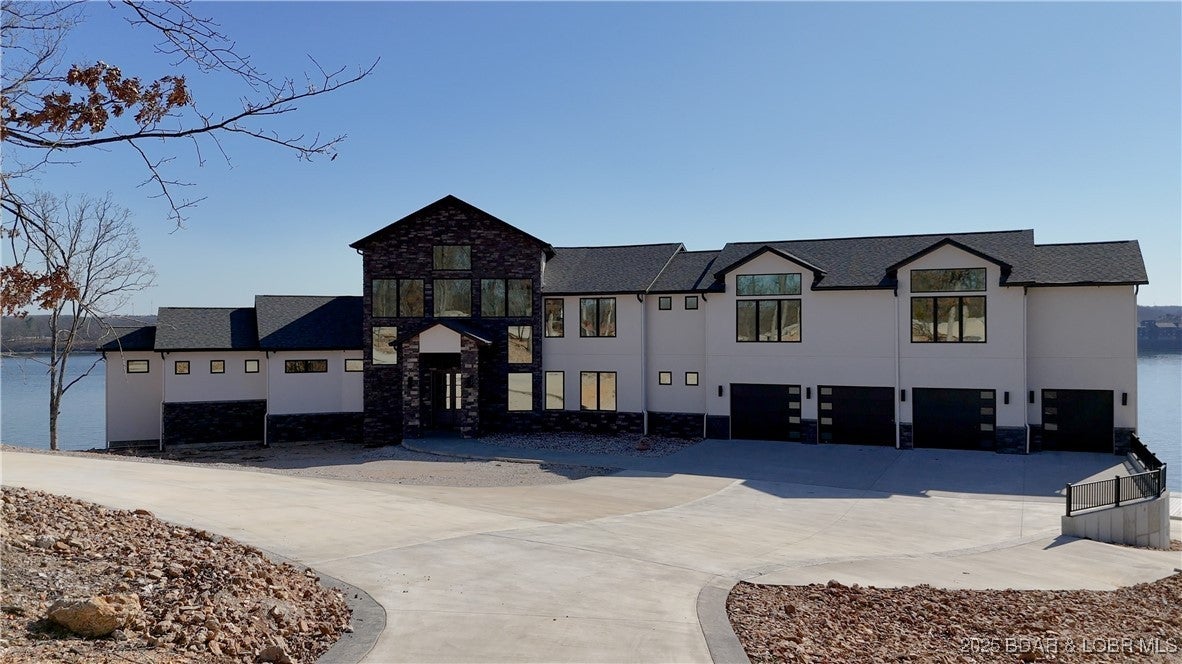 Sunrise Beach, Missouri, 65079, United States, 8 Bedrooms Bedrooms, ,10 BathroomsBathrooms,Residential,Active,1741150