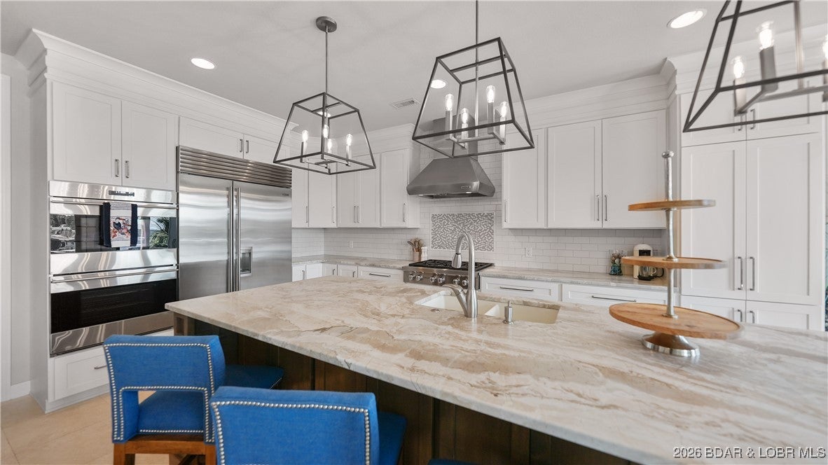 Sunrise Beach, Missouri, 65079, United States, 5 Bedrooms Bedrooms, ,5 BathroomsBathrooms,Residential,Active,2015220