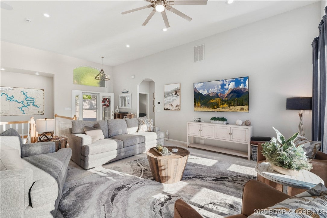 Sunrise Beach, Missouri, 65079, United States, 6 Bedrooms Bedrooms, ,5 BathroomsBathrooms,Residential,Active,1963265