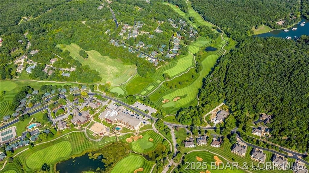 Camdenton, Missouri, 65020, United States, 4 Bedrooms Bedrooms, ,6 BathroomsBathrooms,Residential,Active,2007247