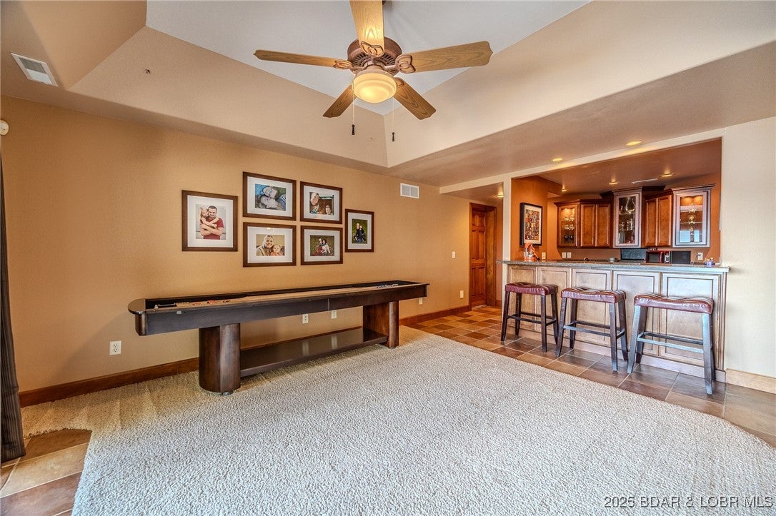 Linn Creek, Missouri, 65052, United States, 7 Bedrooms Bedrooms, ,6 BathroomsBathrooms,Residential,Active,1902924
