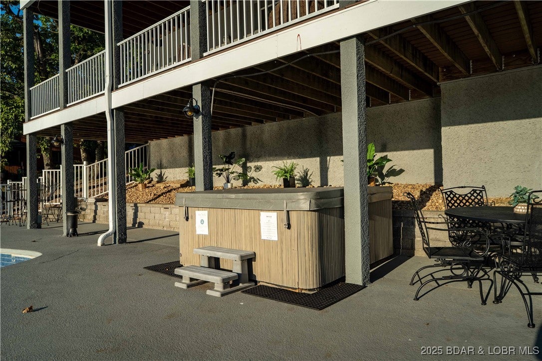 Sunrise Beach, Missouri, 65079, United States, 6 Bedrooms Bedrooms, ,5 BathroomsBathrooms,Residential,Active,1963265