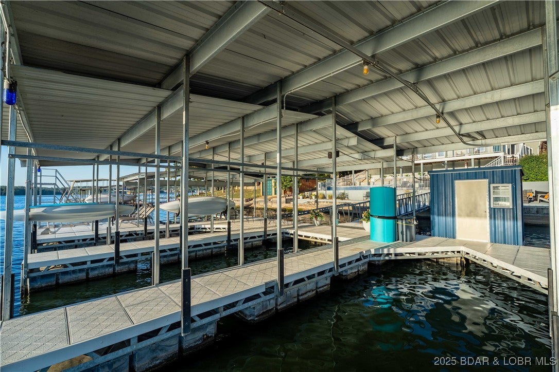 Sunrise Beach, Missouri, 65079, United States, 6 Bedrooms Bedrooms, ,5 BathroomsBathrooms,Residential,Active,1963265