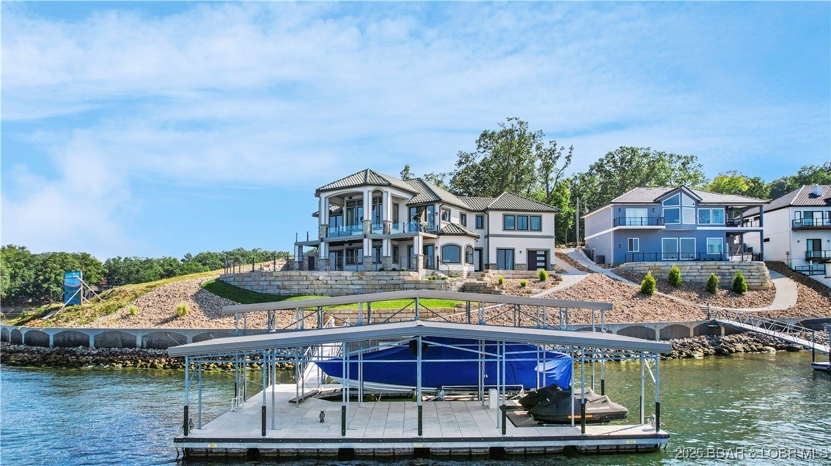 Lake Ozark, Missouri, 65049, United States, 4 Bedrooms Bedrooms, ,5 BathroomsBathrooms,Residential,Active,1959923