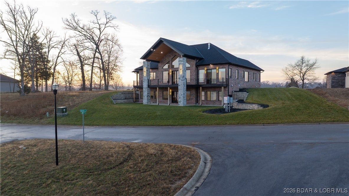 Osage Beach, Missouri, 65065, United States, 4 Bedrooms Bedrooms, ,5 BathroomsBathrooms,Residential,Active,2008724