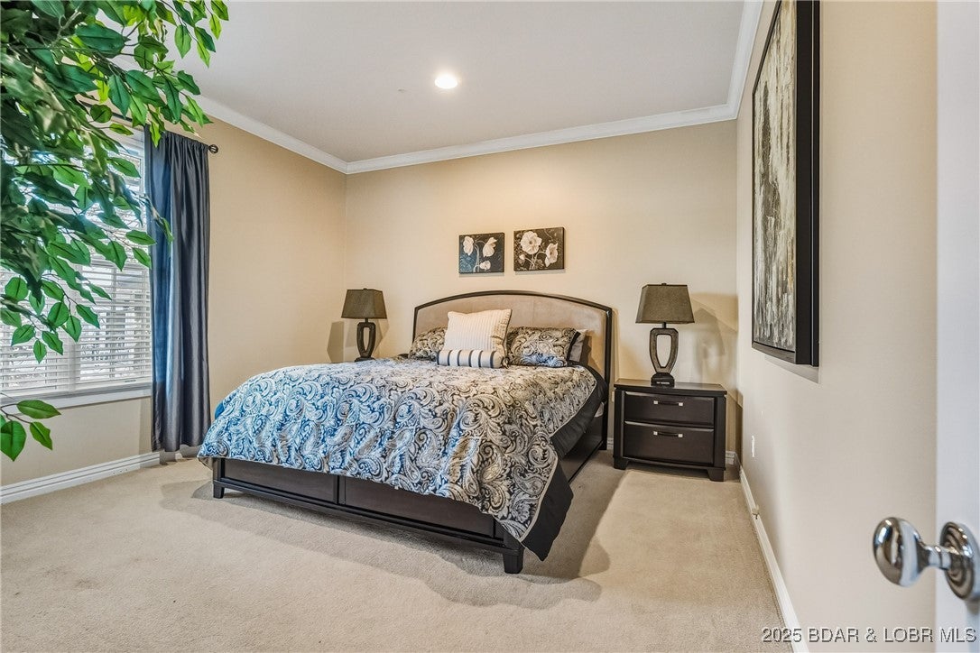 Villages, Missouri, 65079, United States, 5 Bedrooms Bedrooms, ,4 BathroomsBathrooms,Residential,Active,1985880