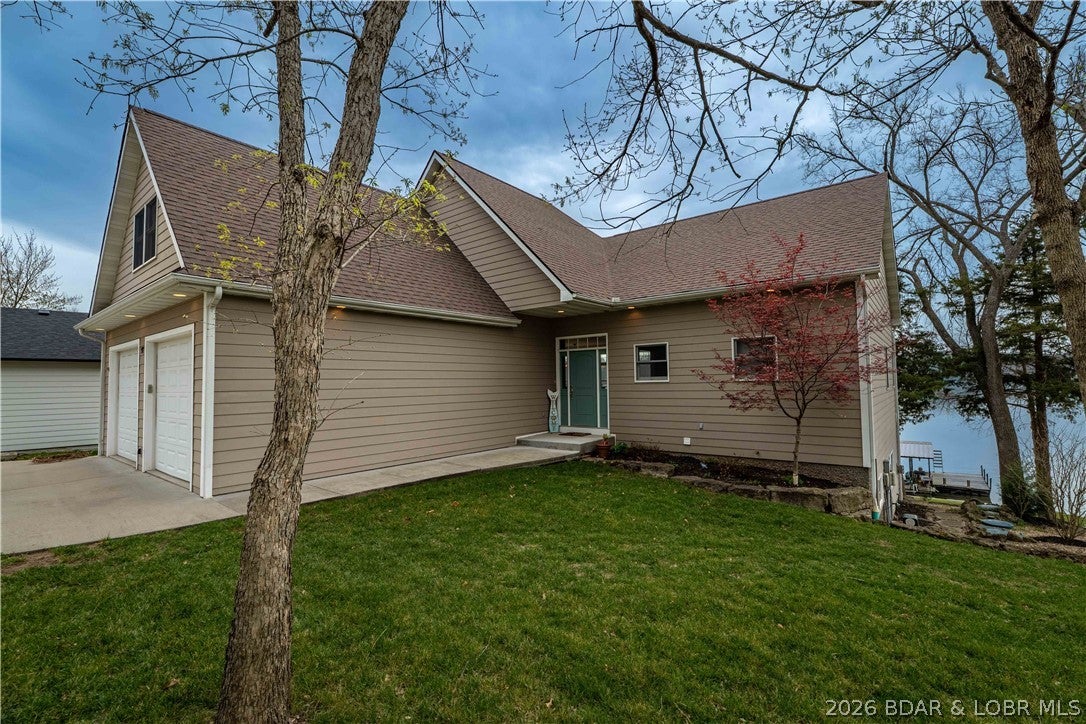 Gravois Mills, Missouri, 65037, United States, 5 Bedrooms Bedrooms, ,3 BathroomsBathrooms,Residential,Active,2032925