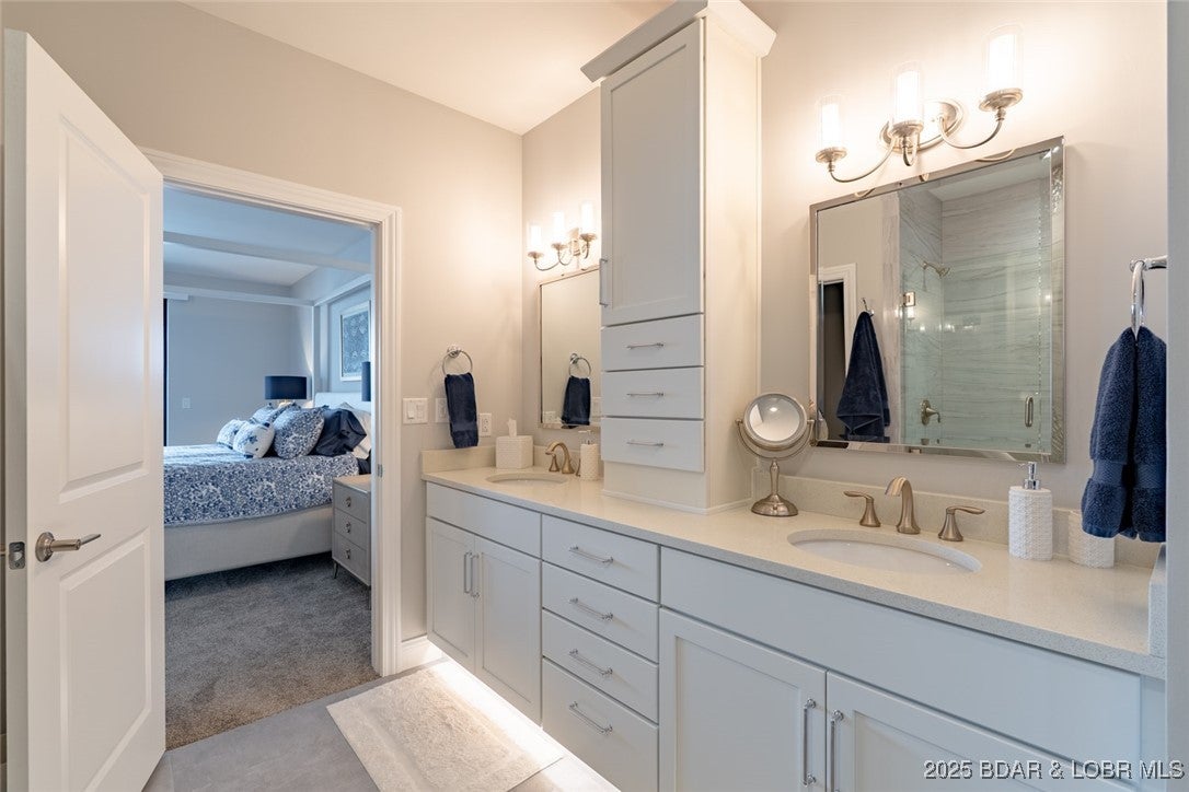 Sunrise Beach, Missouri, 65079, United States, 4 Bedrooms Bedrooms, ,5 BathroomsBathrooms,Residential,Active,2008284