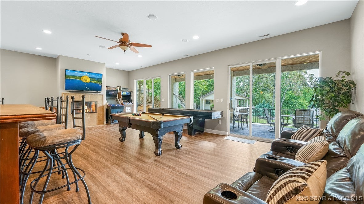 Sunrise Beach, Missouri, 65079, United States, 9 Bedrooms Bedrooms, ,11 BathroomsBathrooms,Residential,Active,1877811